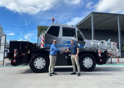 13t City Crane Hire Tenacity Cranes Gold Coast